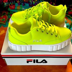 Rare Fila Platform Sneakers lime Green Like New